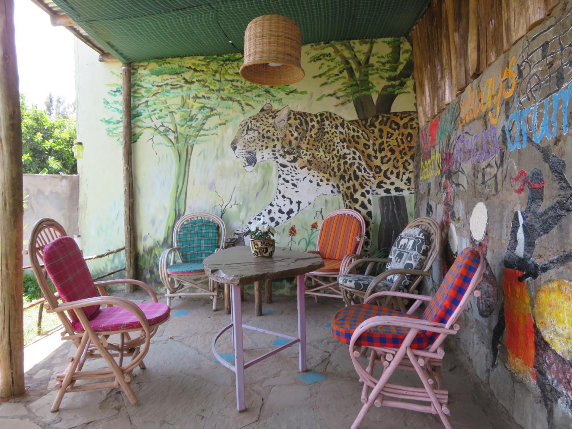 Aloepark Art Hotel 나이바샤 외부 사진
